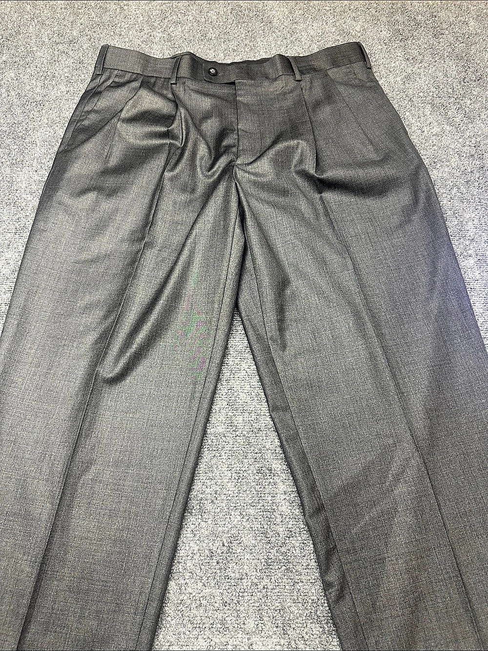 Axist Classic Fit Men's Dress Pants Charcoal Waist 38 Length 32 NWT